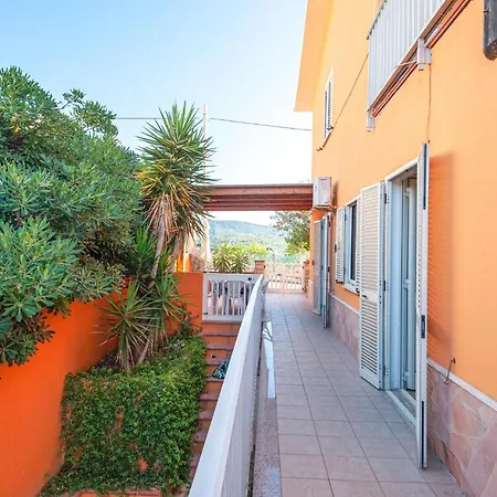 アパート 2 Bedroom Cozy Apartment In Castelsardo