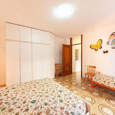 2 Bedroom Cozy In *
